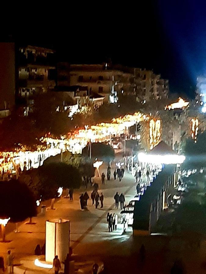 King George Sqr Apt Kalamata Exteriér fotografie